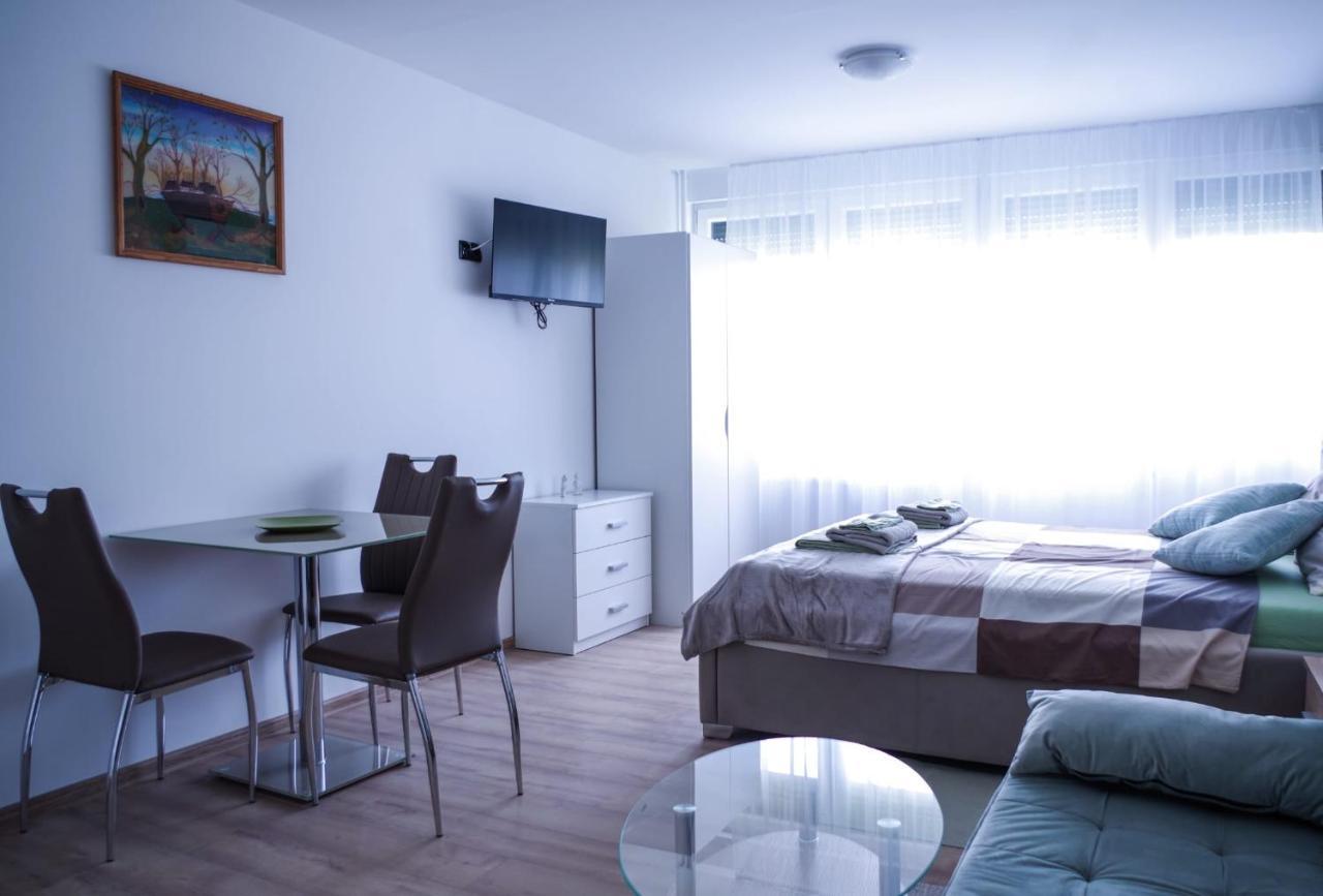 North&South Apartments Загреб Екстериор снимка